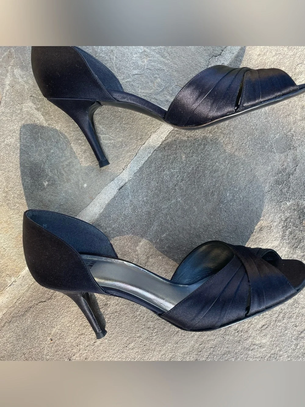 STUART WEITZMAN women's Shoes Satin Open Toes Black Pumps Size 8 M